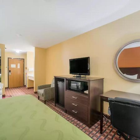 Quality Inn O'Fallon Il - St Louis Exterior foto