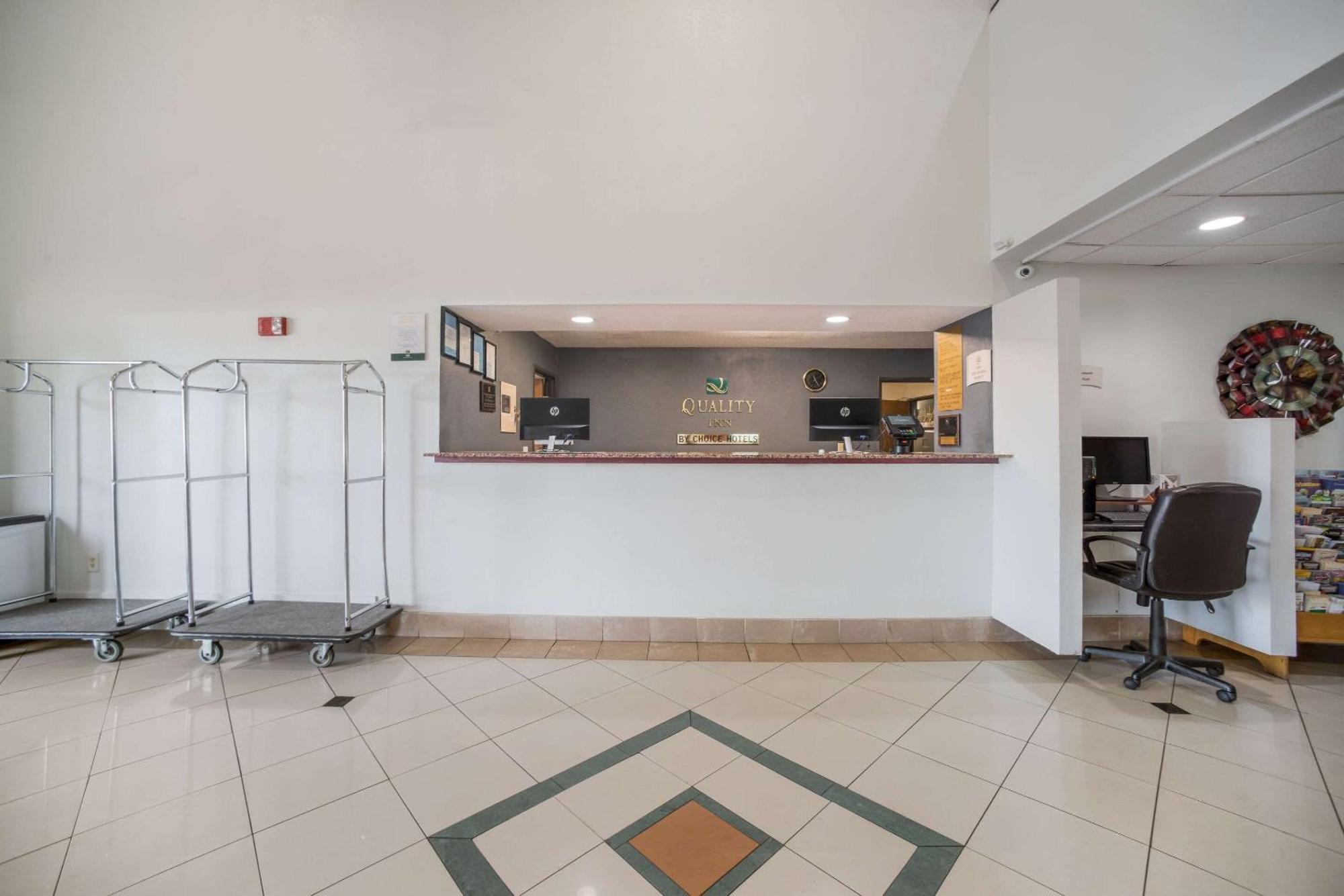 Quality Inn O'Fallon Il - St Louis Exterior foto